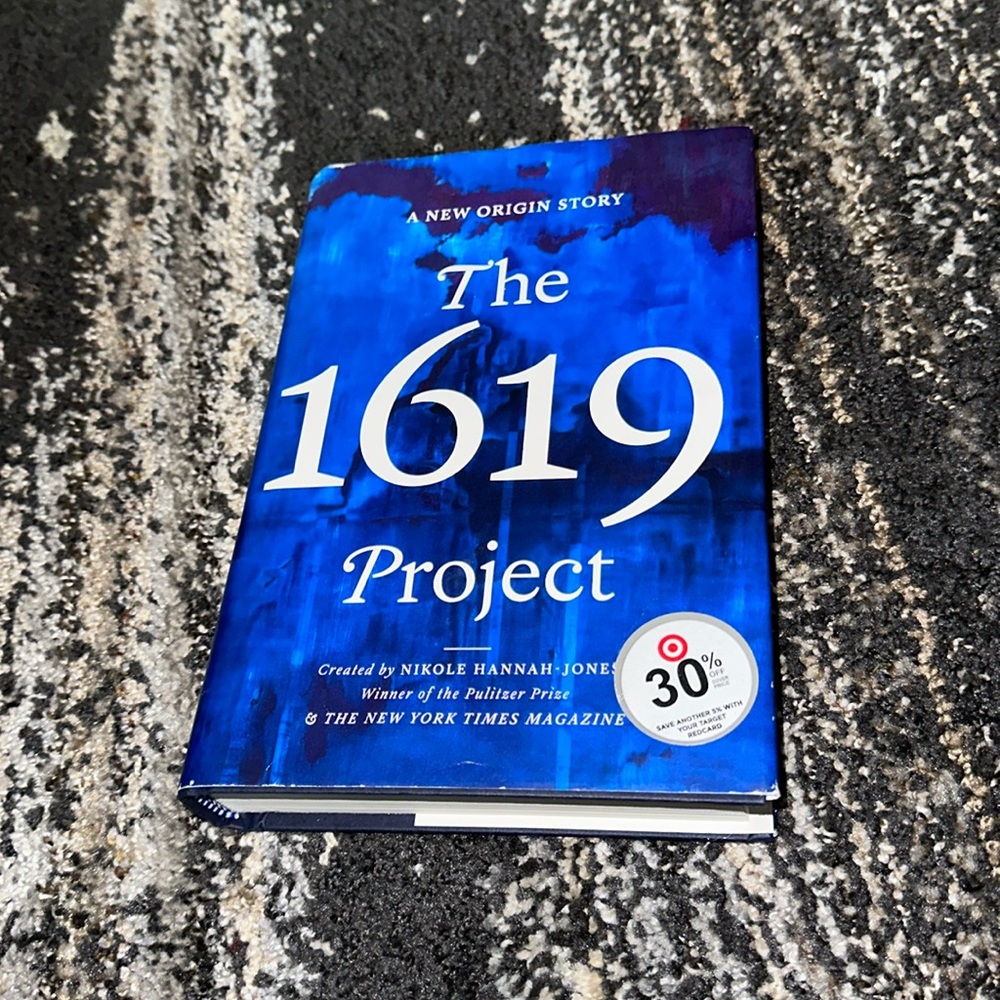 1619 project by Nikole Hannah Jones